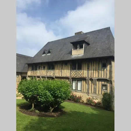 Sur Les Hauts De Deauville Tourgeville